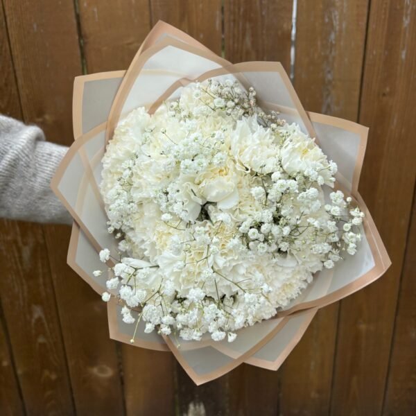 white carnations and babys breath bouquet