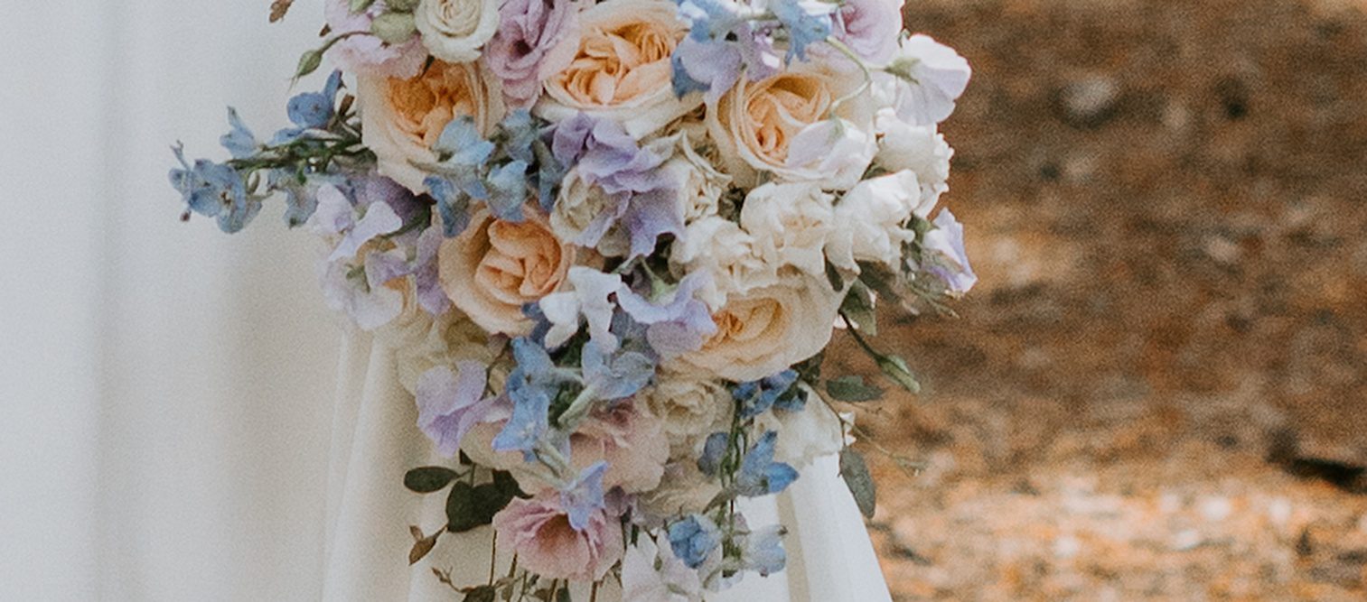 petal and bulb bouquet 1